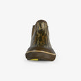 Load image into Gallery viewer, mens camp boots in mossy oak bottomland view front