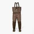 Load image into Gallery viewer, men's omega zip wader mossy oak bottomland main view