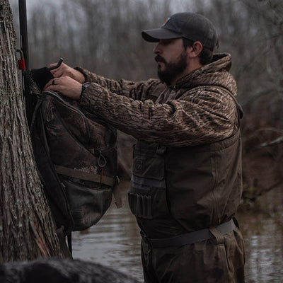  Gator Waders In Action Highball Hoodie Mossy Oak Bottomland 6 View 