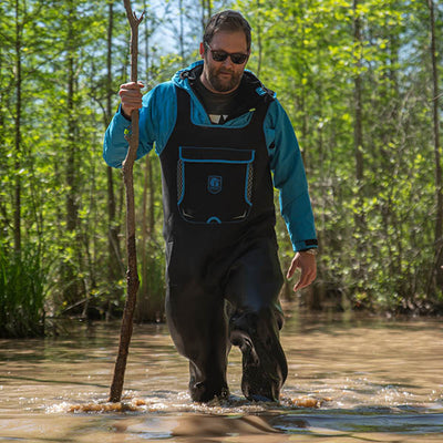  Gator Waders In Action Mens Retro Waders Blue 3 View 