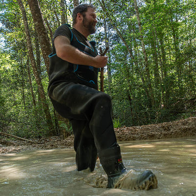  Gator Waders In Action Mens Retro Waders Blue 5 View 