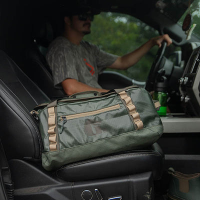  Gator Waders In Action Migrator Bag Delta 2 View 