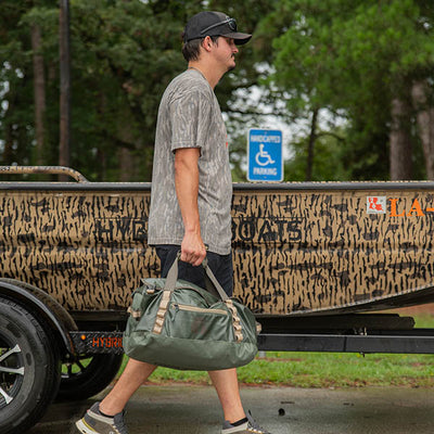  Gator Waders In Action Migrator Bag Delta 5 View 